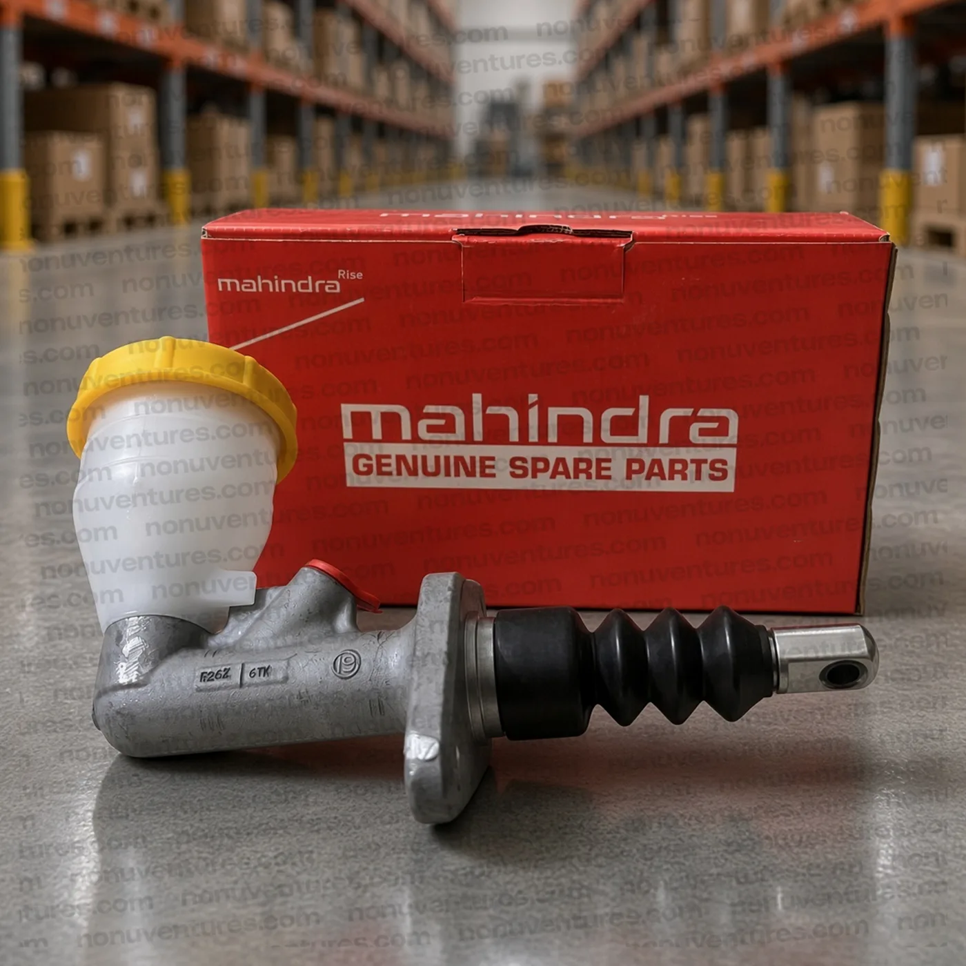 0606AB0350N Clutch Master Cylinder / Bomba de Clutch | Mahindra Scorpio OEM | Nonu Ventures Clutch Master Cylinder / Bomba de Clutch product photo — Mahindra OEM 0606AB0350N for Mahindra Scorpio — Nonu Ventures